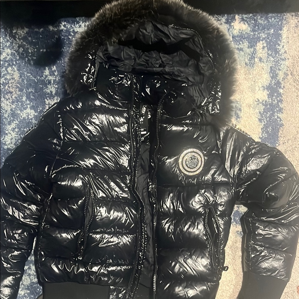 “switch” Black Puffer Jacket with Fur Hood